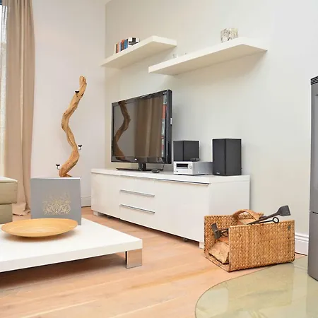 Villa Paula - Wg03 Strandnah Mit Kamin, Terrasse, Balkon Sellin (Rugen)